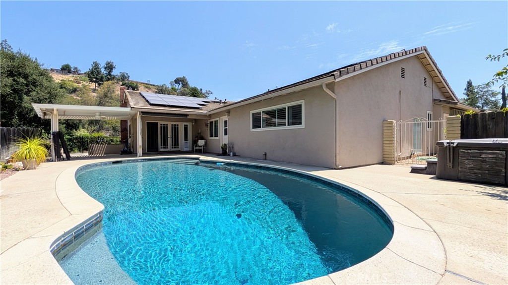 2397 N San Benito Court