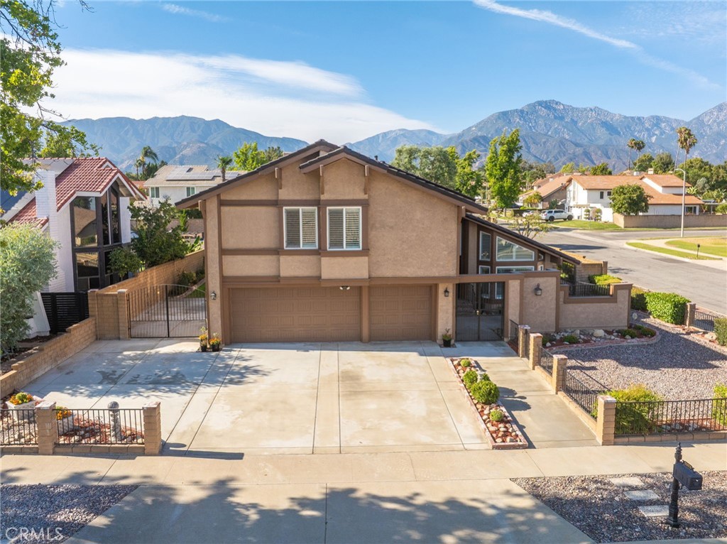 1525 Bridget Court