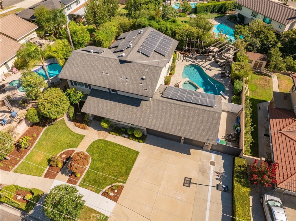 280 E Miramar