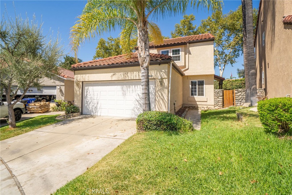 6864 Woodcrest