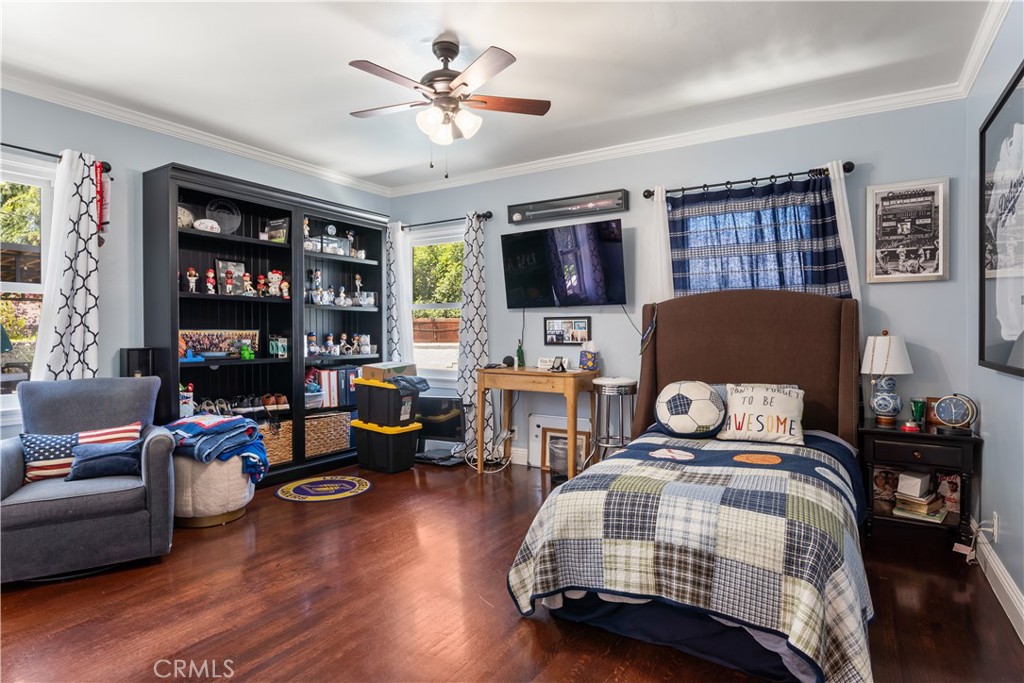 668 W 12th
