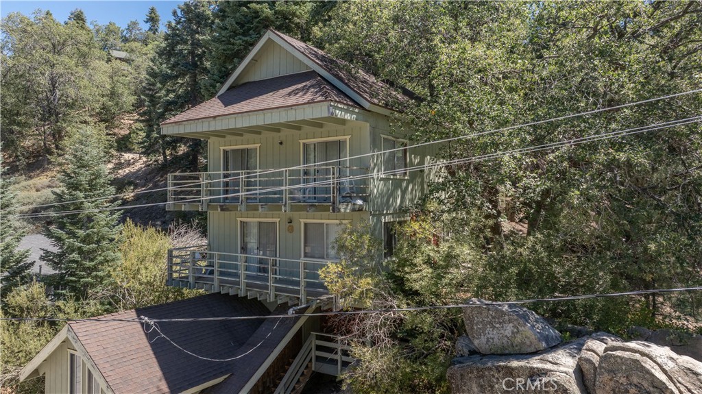 709 Ridge