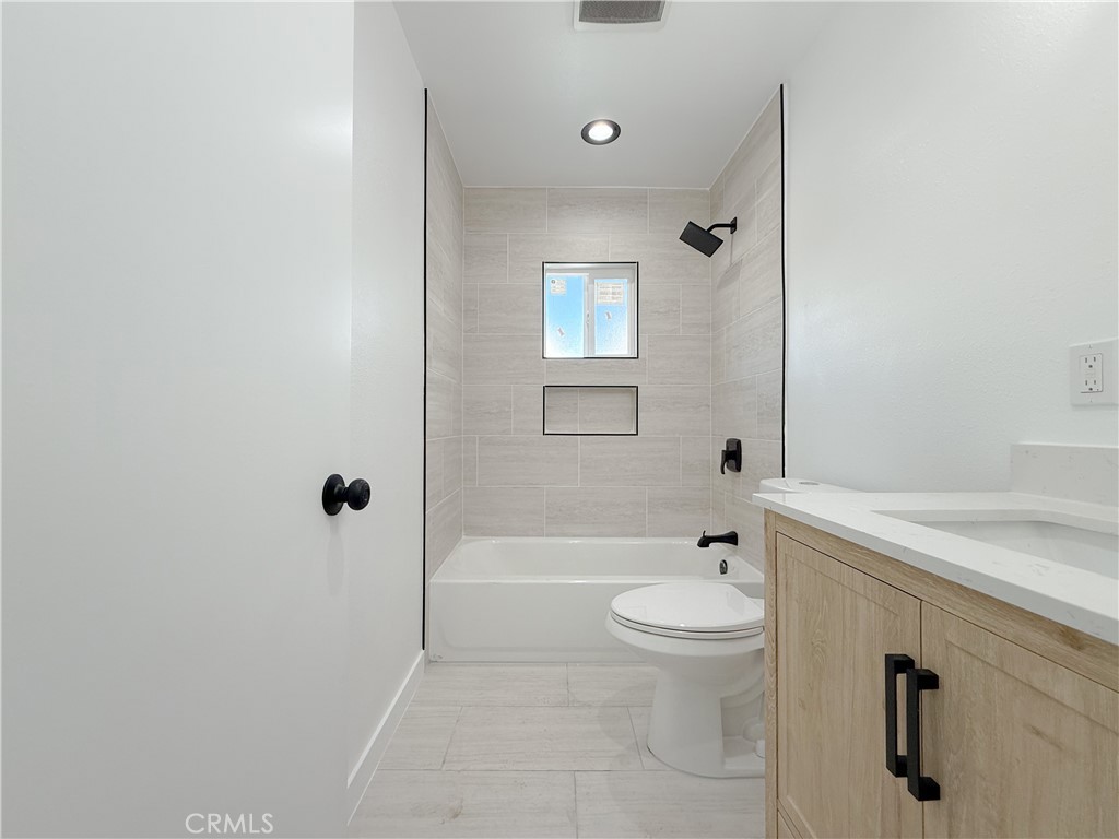 2703 W 132nd Street