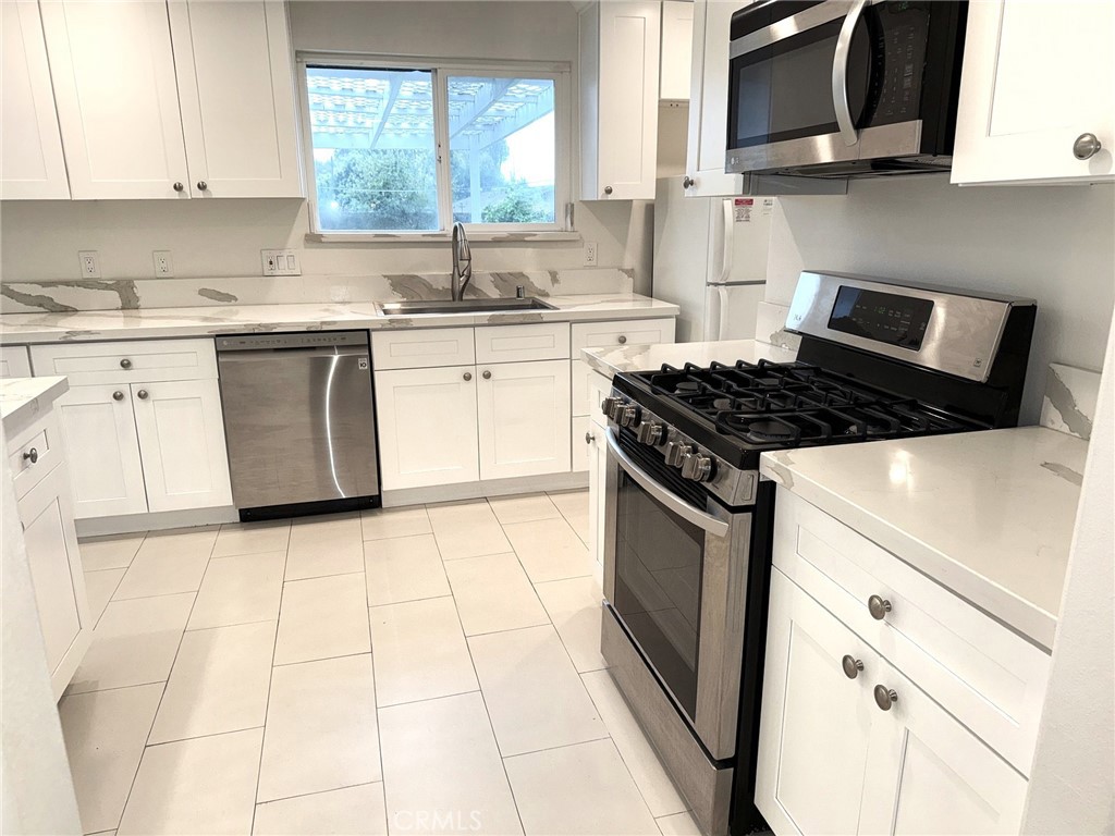 873 Delta Place