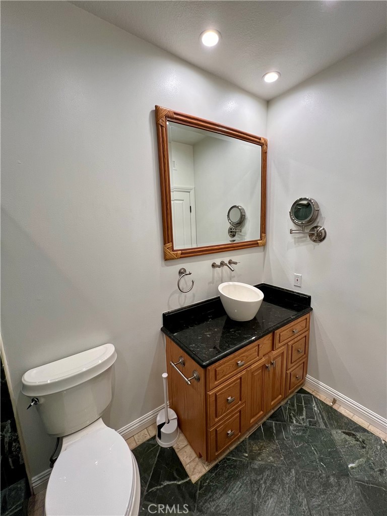 2600 E 20th Street 206A