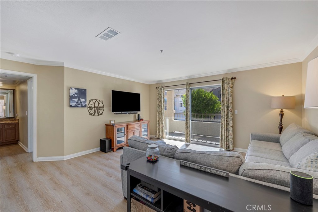 1030 Vista Del Cerro Drive 201