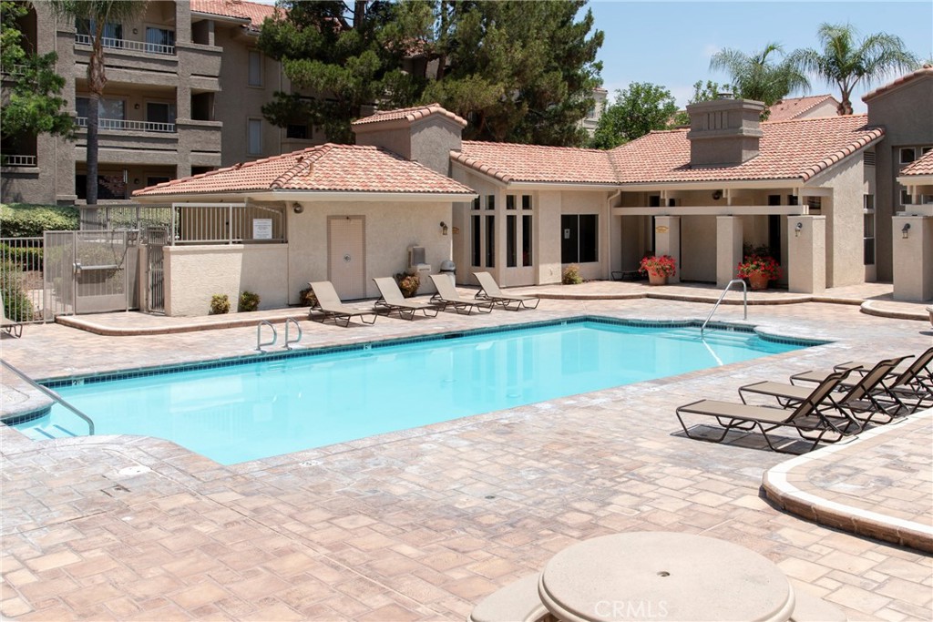 1030 Vista Del Cerro Drive 201