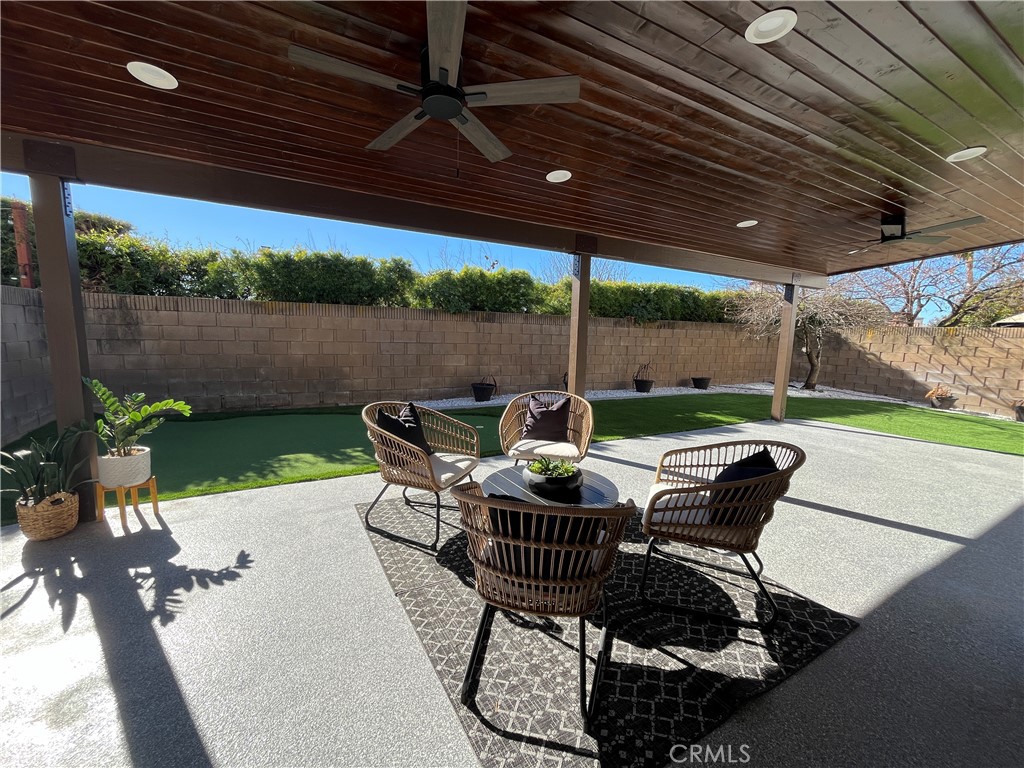 1310 Zinnia Street