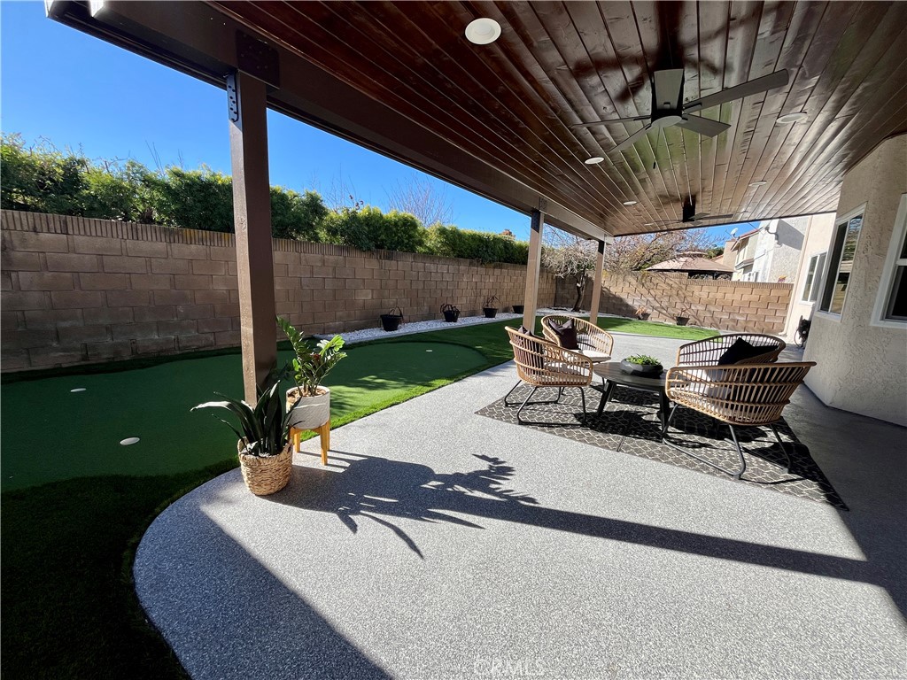 1310 Zinnia Street