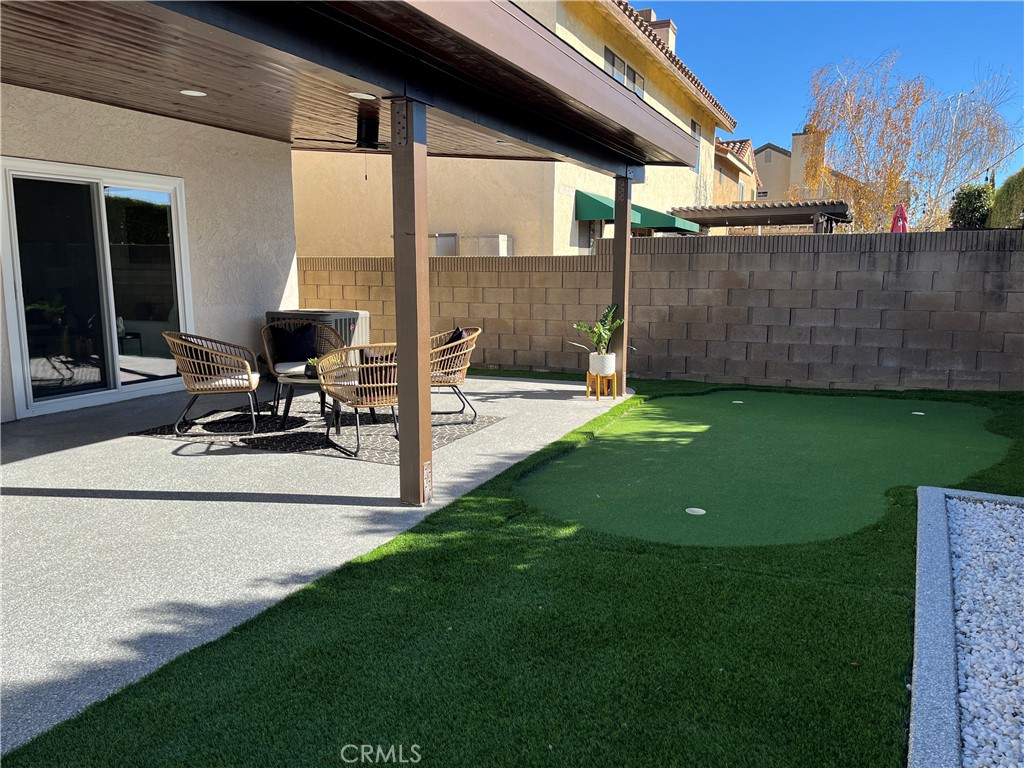 1310 Zinnia Street