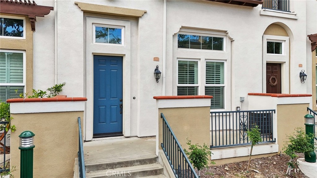 763 W 1st Street 80