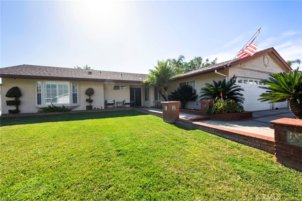 1218 Oak View
