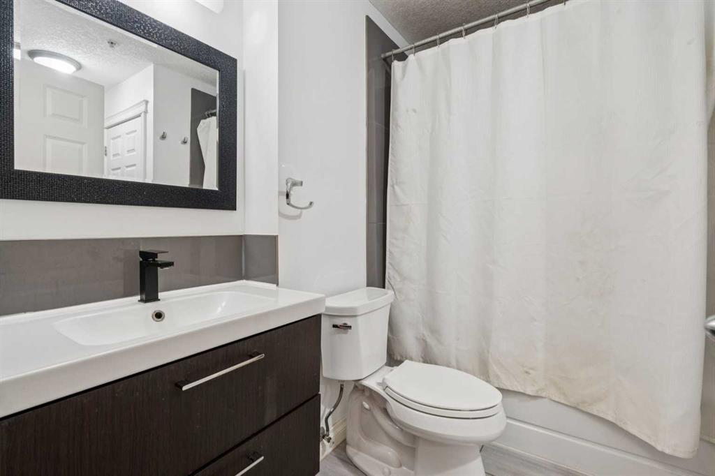 990 Centre Avenue NE Unit: 232