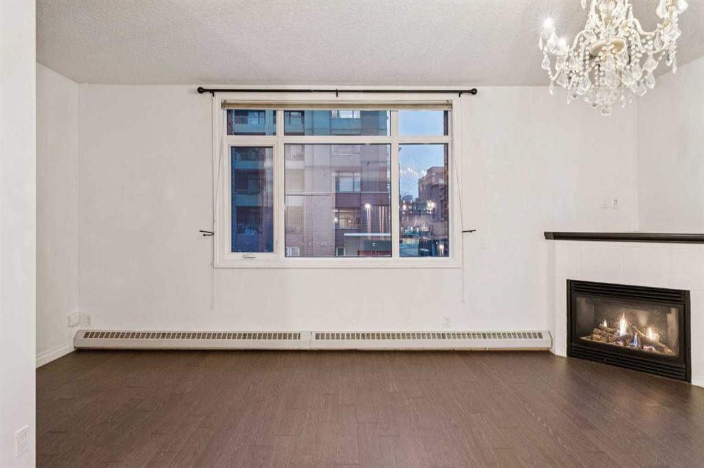 990 Centre Avenue NE Unit: 232