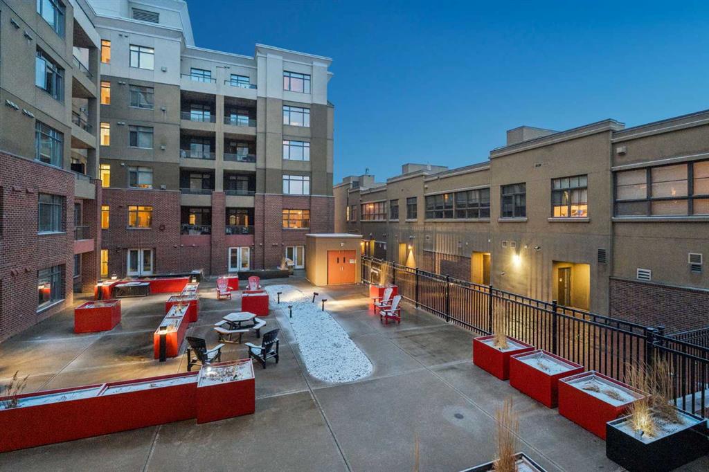 990 Centre Avenue NE Unit: 232