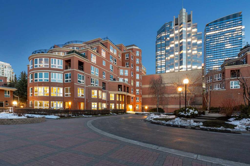400 Eau Claire Avenue SW Unit: 8203