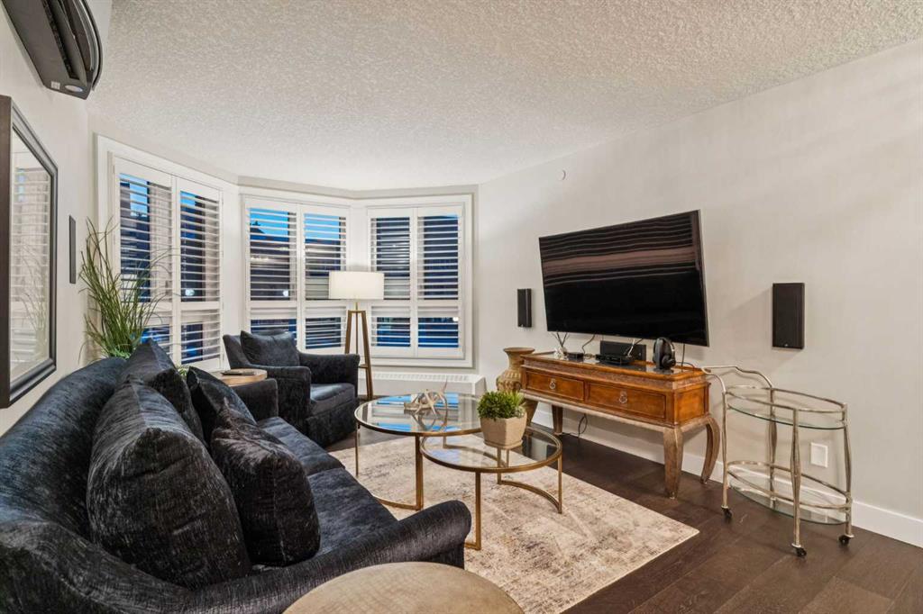 400 Eau Claire Avenue SW Unit: 8203