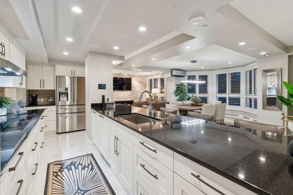 400 Eau Claire Avenue SW Unit: 8203