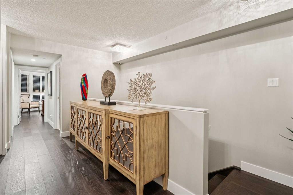 400 Eau Claire Avenue SW Unit: 8203