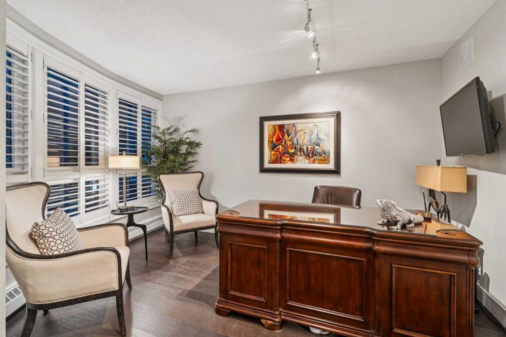 400 Eau Claire Avenue SW Unit: 8203