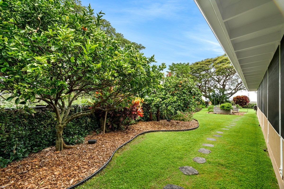 75-5608 HIENALOLI RD 32