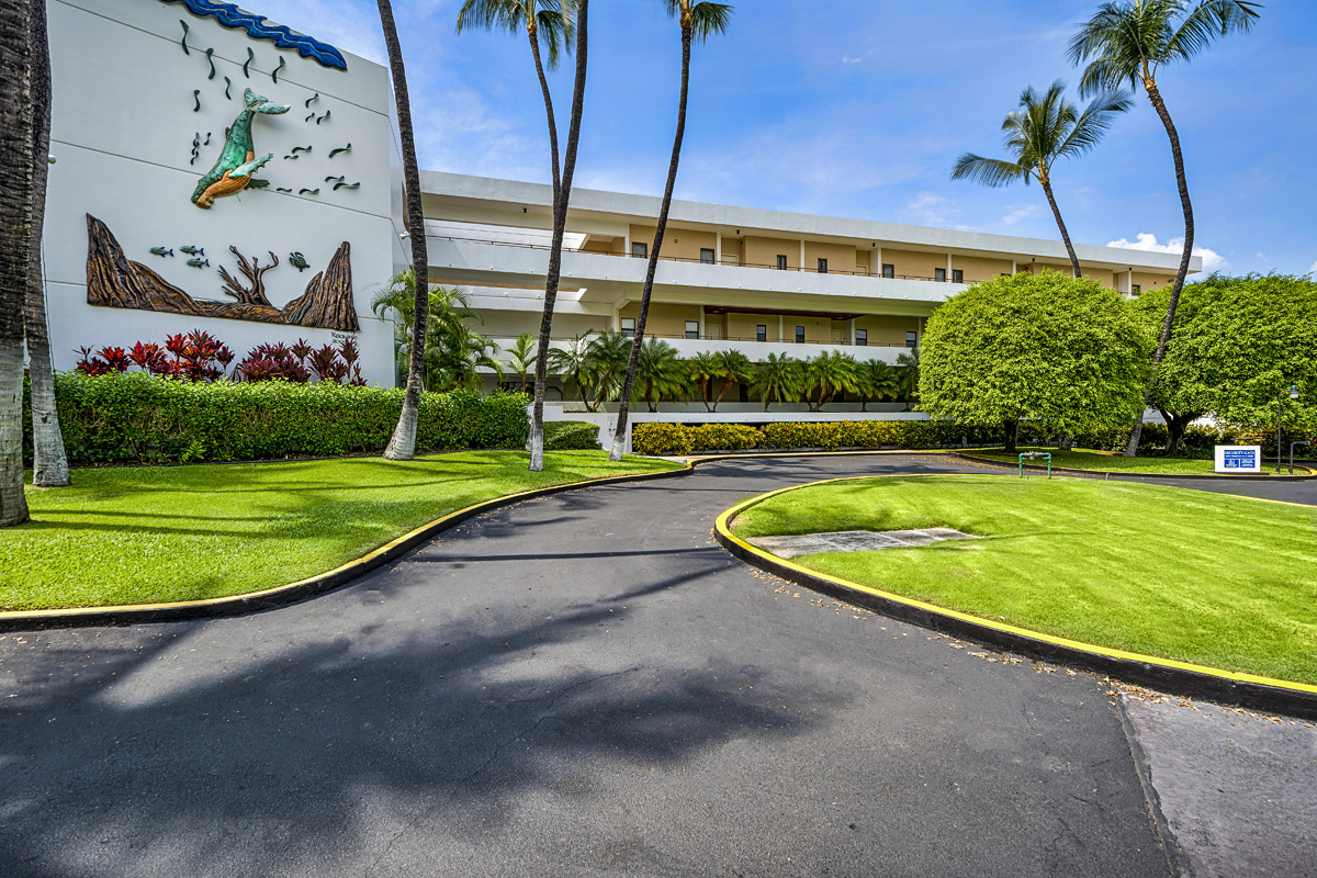 75-6040 ROYAL SEA CLIFF CLUB 533