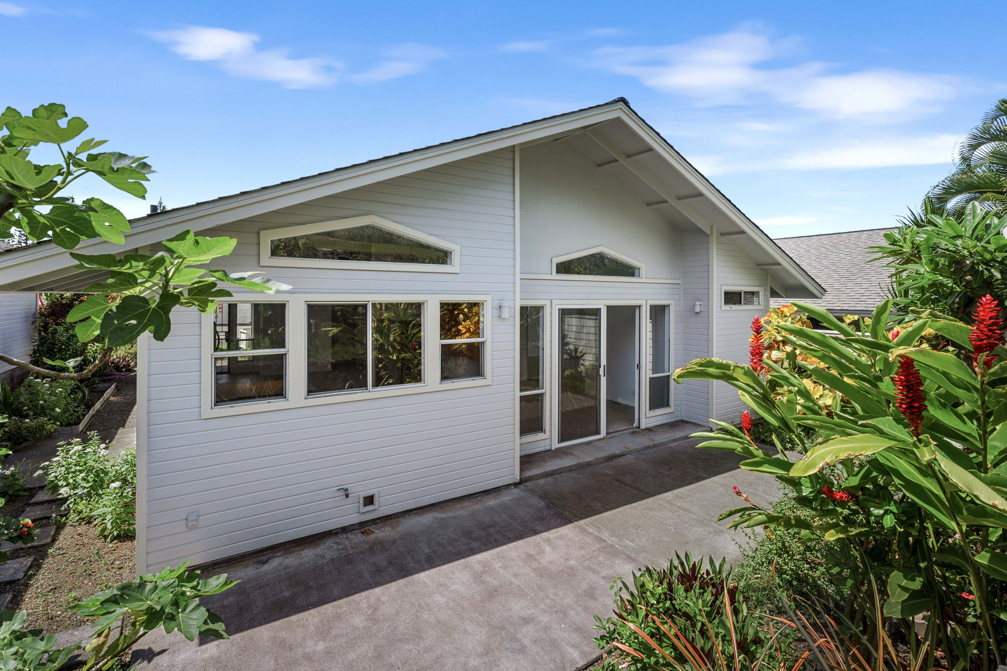 75-252 NANI KAILUA DR 4