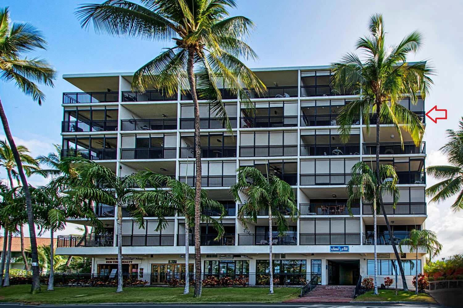 75-5782 KUAKINI HIGHWAY 601