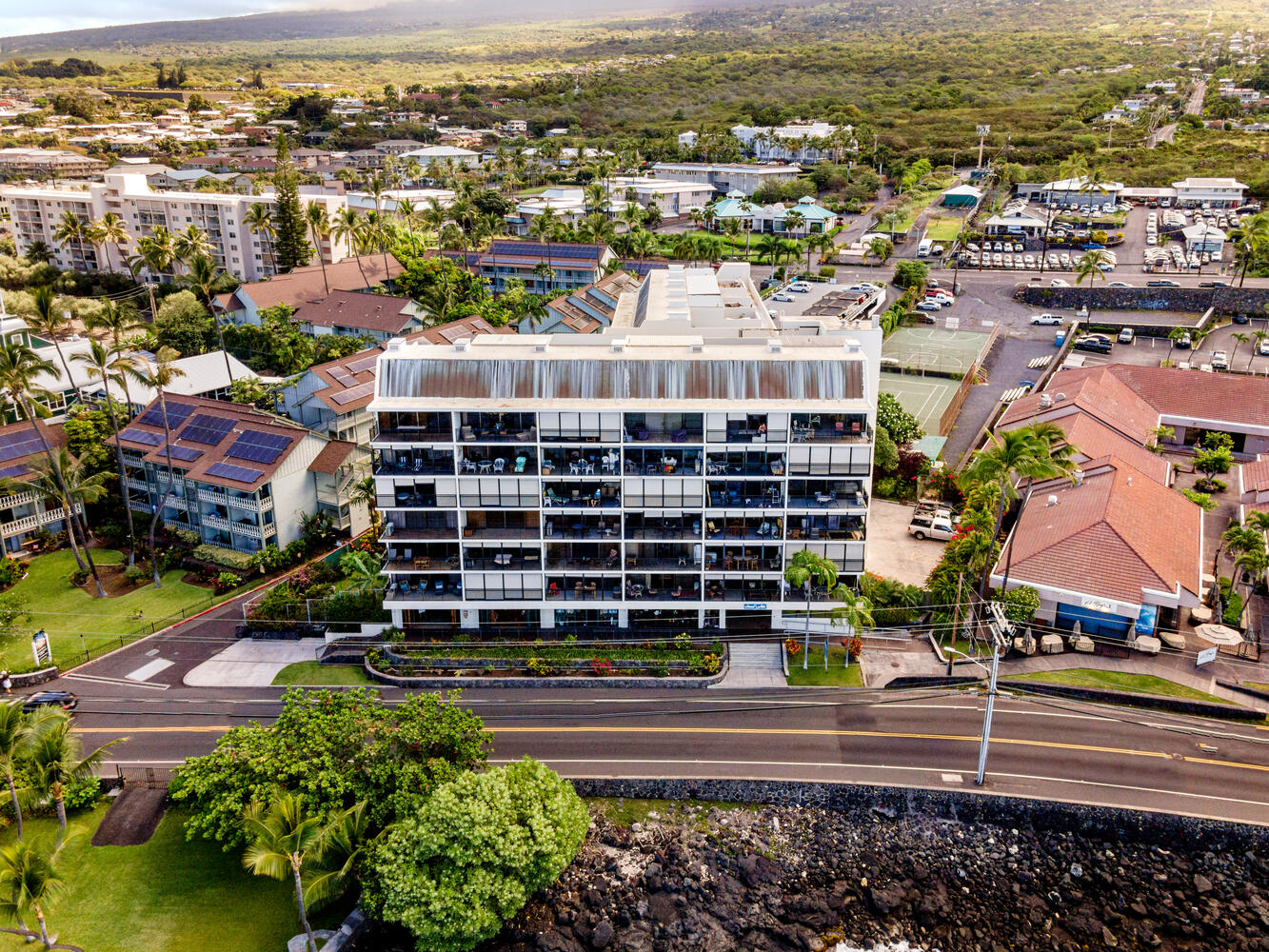 75-5782 KUAKINI HIGHWAY 601