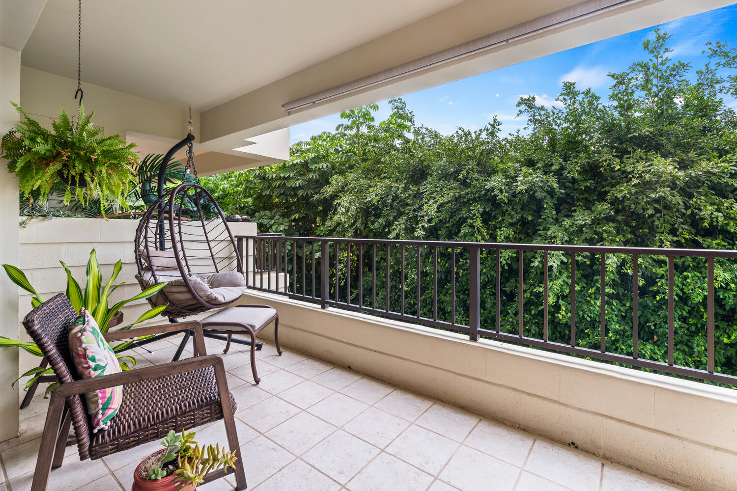 78-7100 KAMEHAMEHA III RD 202