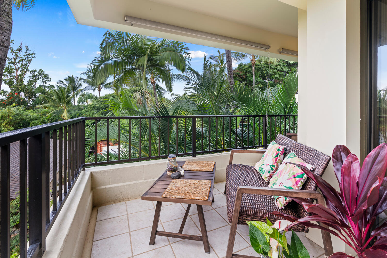 78-7100 KAMEHAMEHA III RD 202
