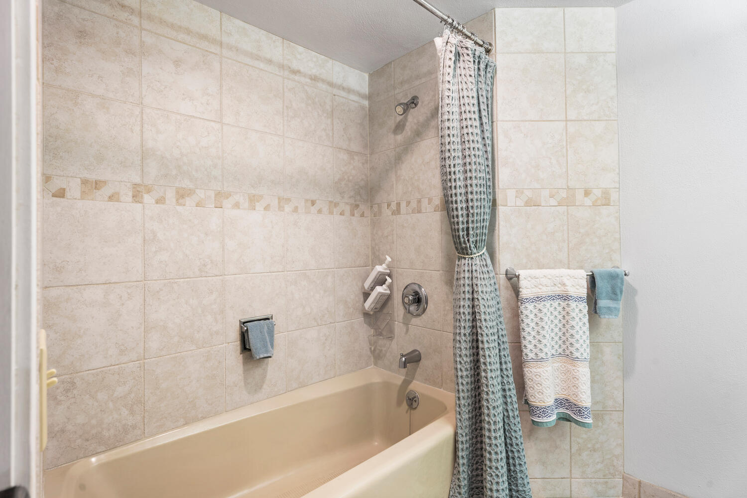 78-7100 KAMEHAMEHA III RD 202