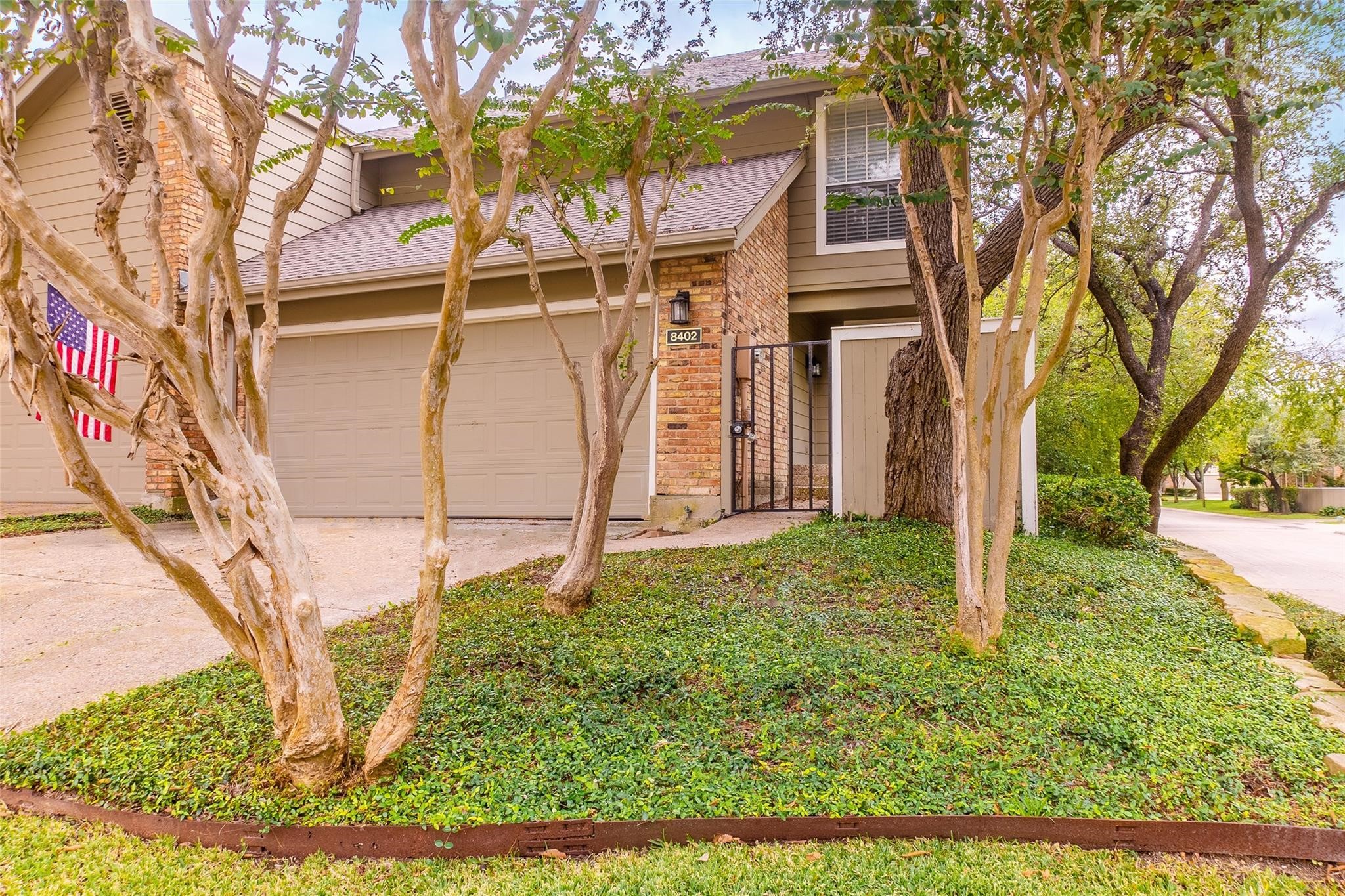 8402 Brittania Way