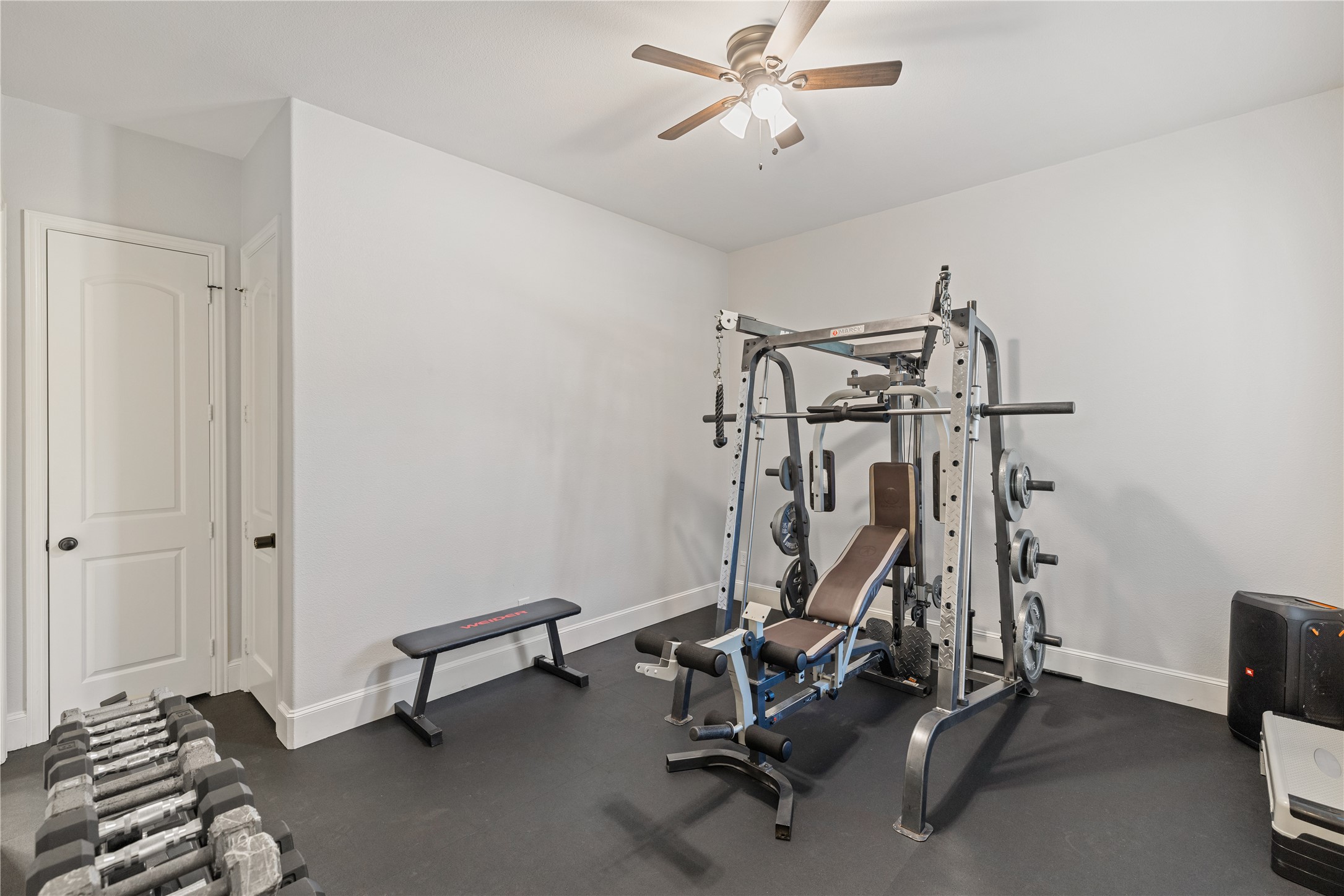 4067 Benchmark Lane