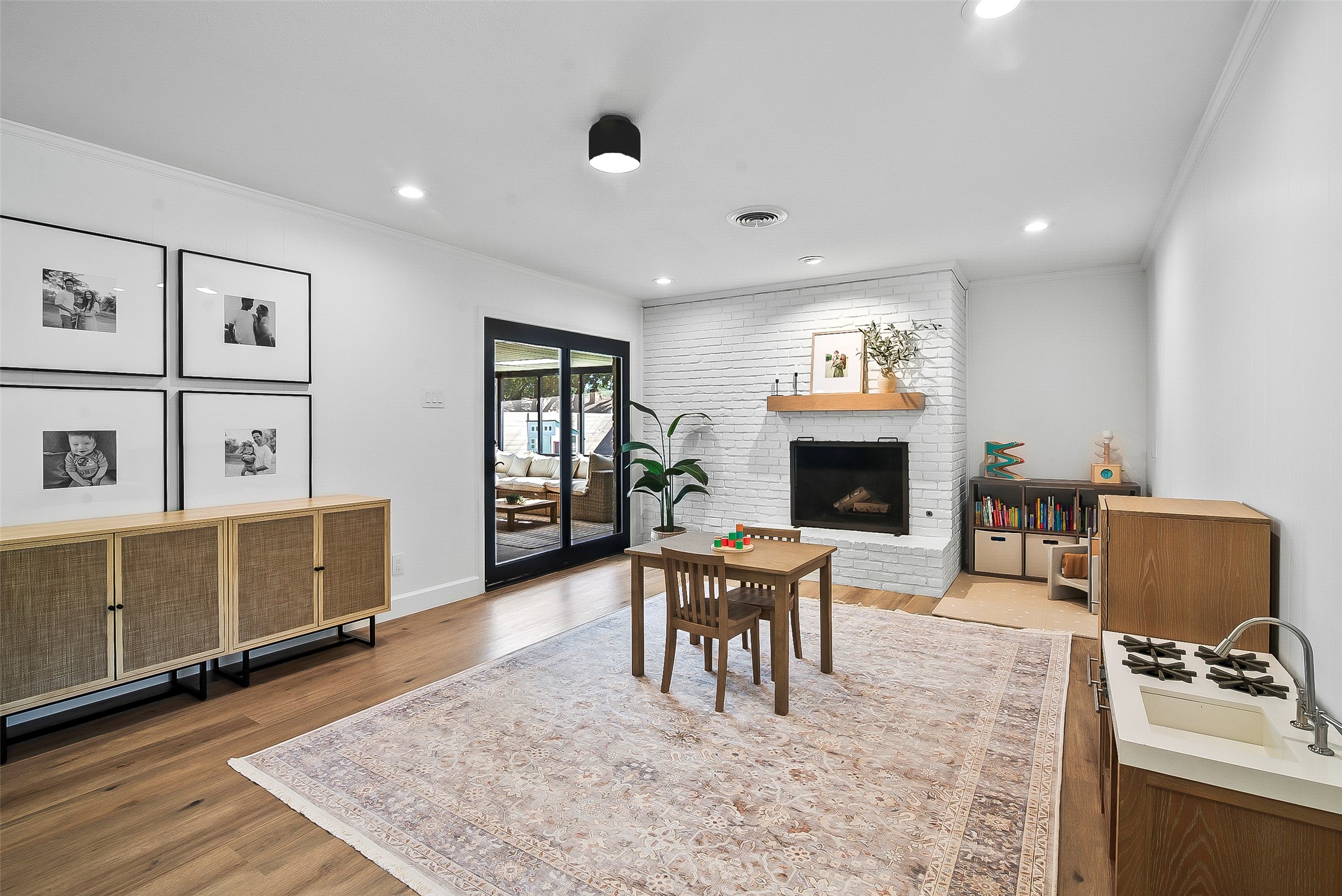 10506 Mapleridge Drive