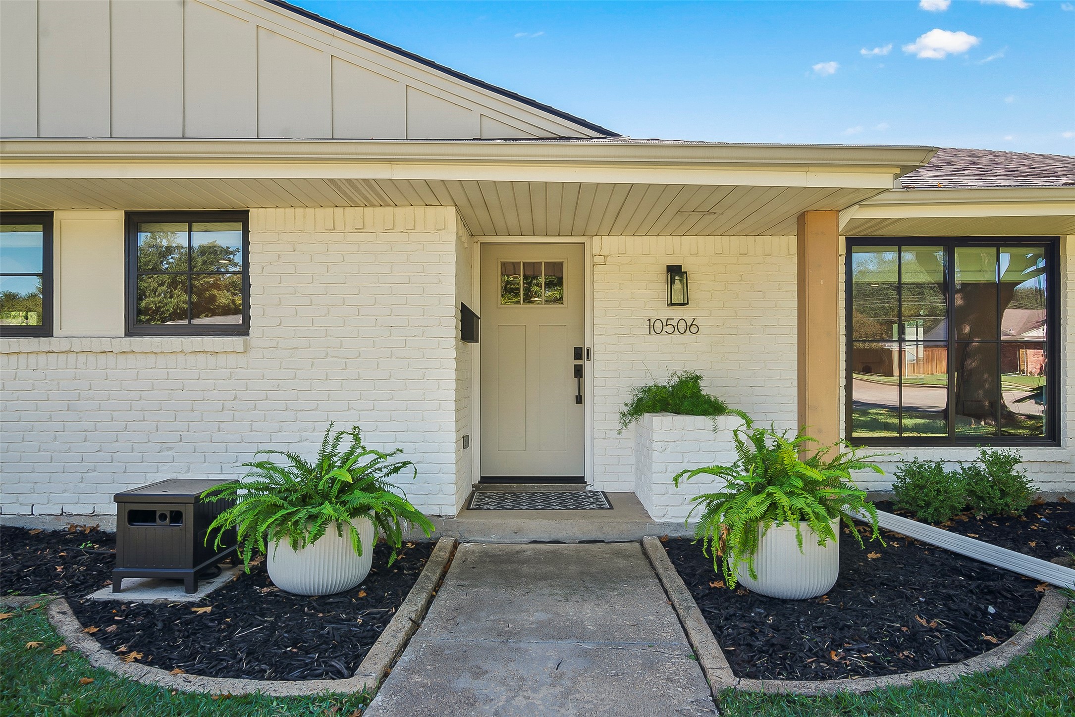 10506 Mapleridge Drive