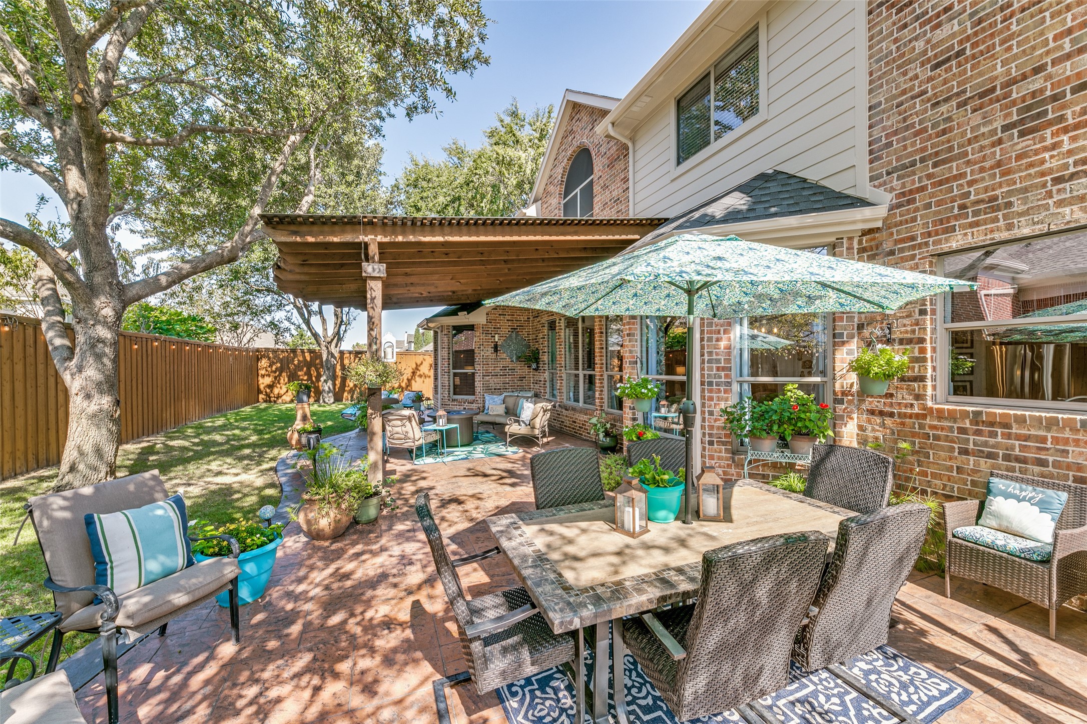 1111 Mandeville Drive
