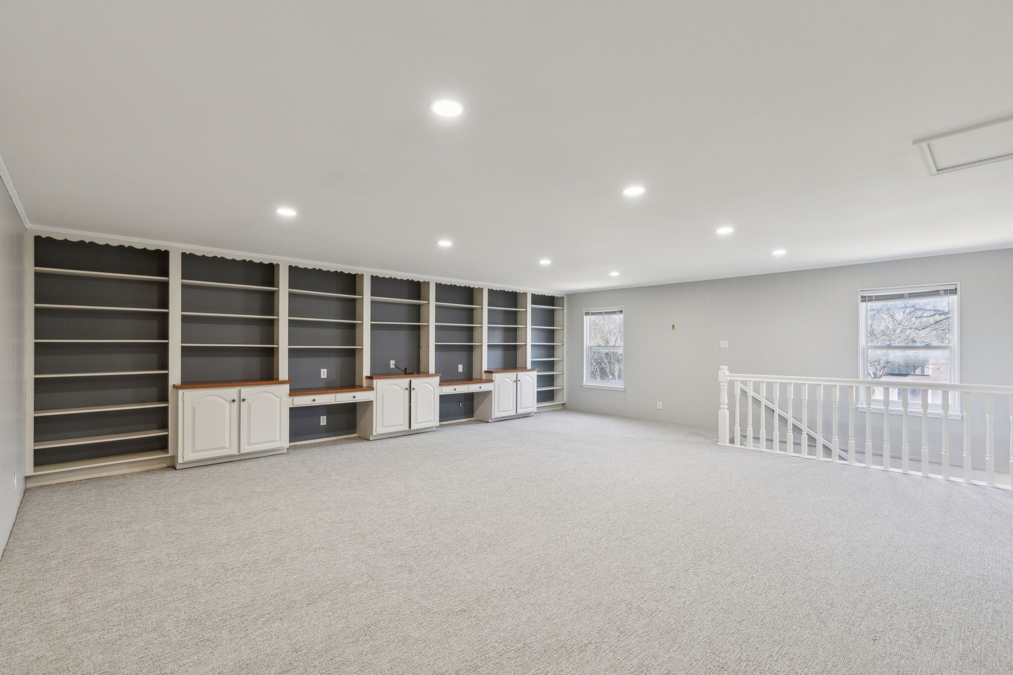 6121 Shadycliff Drive