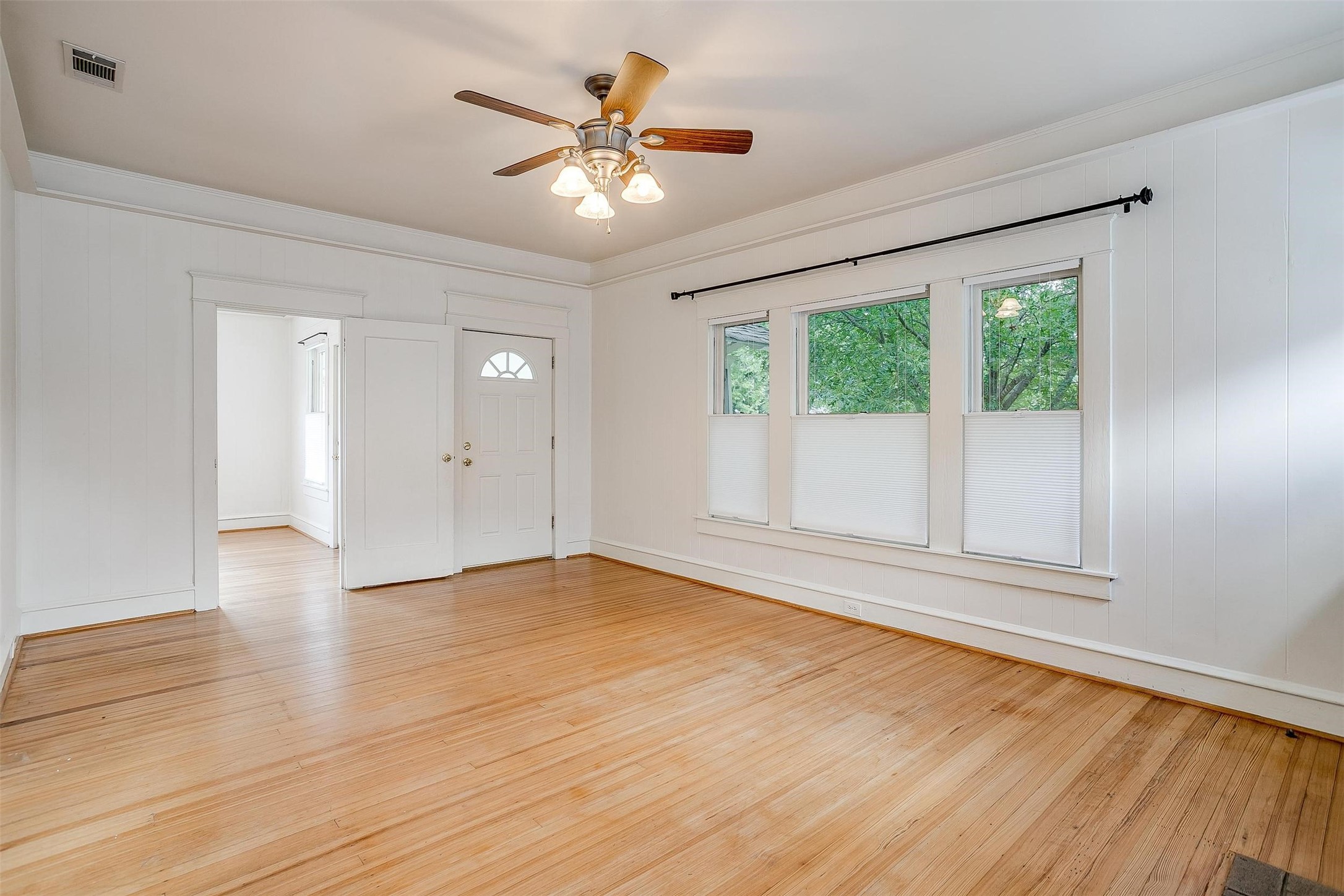 402 N Marlborough Avenue