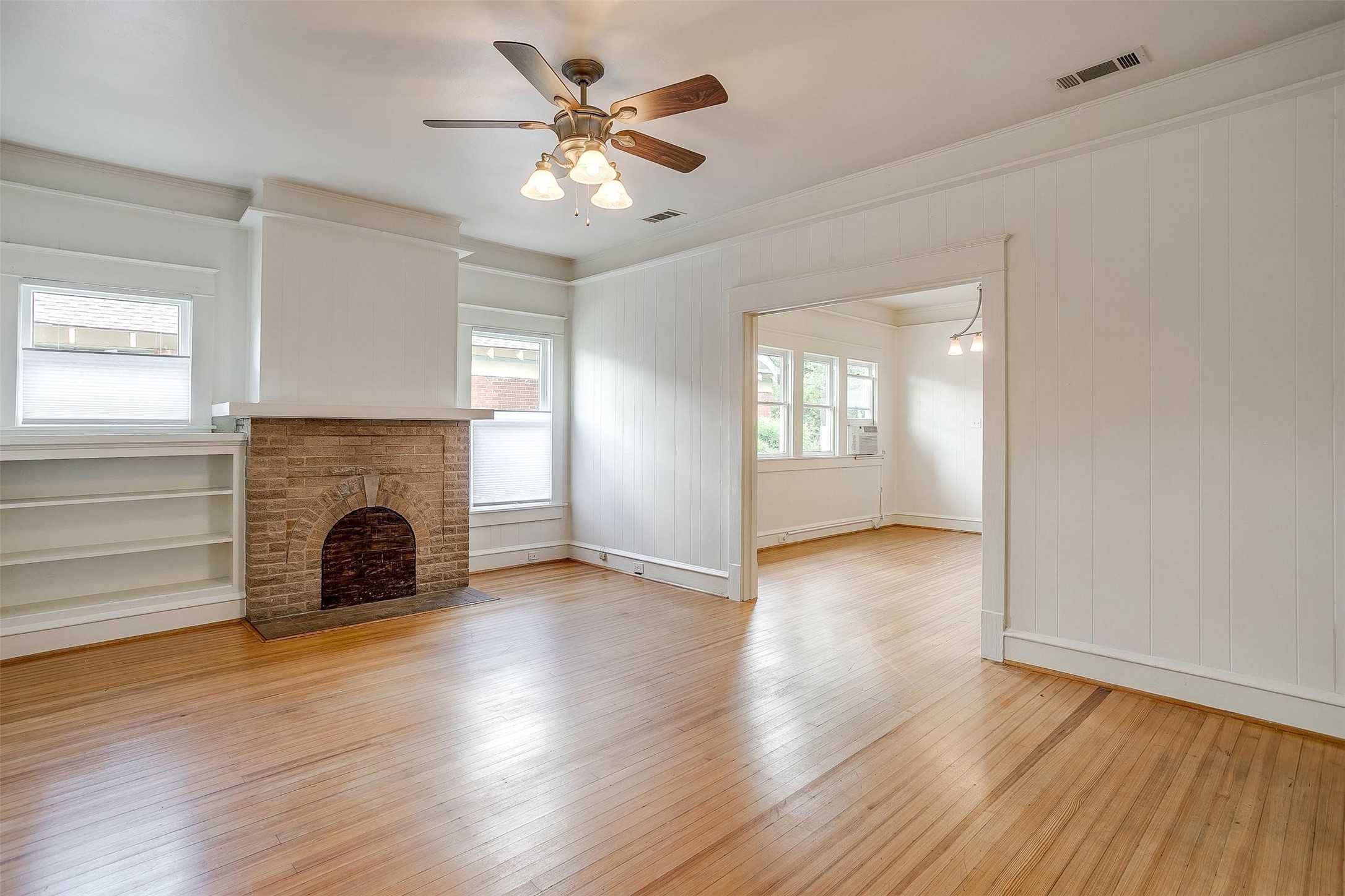 402 N Marlborough Avenue