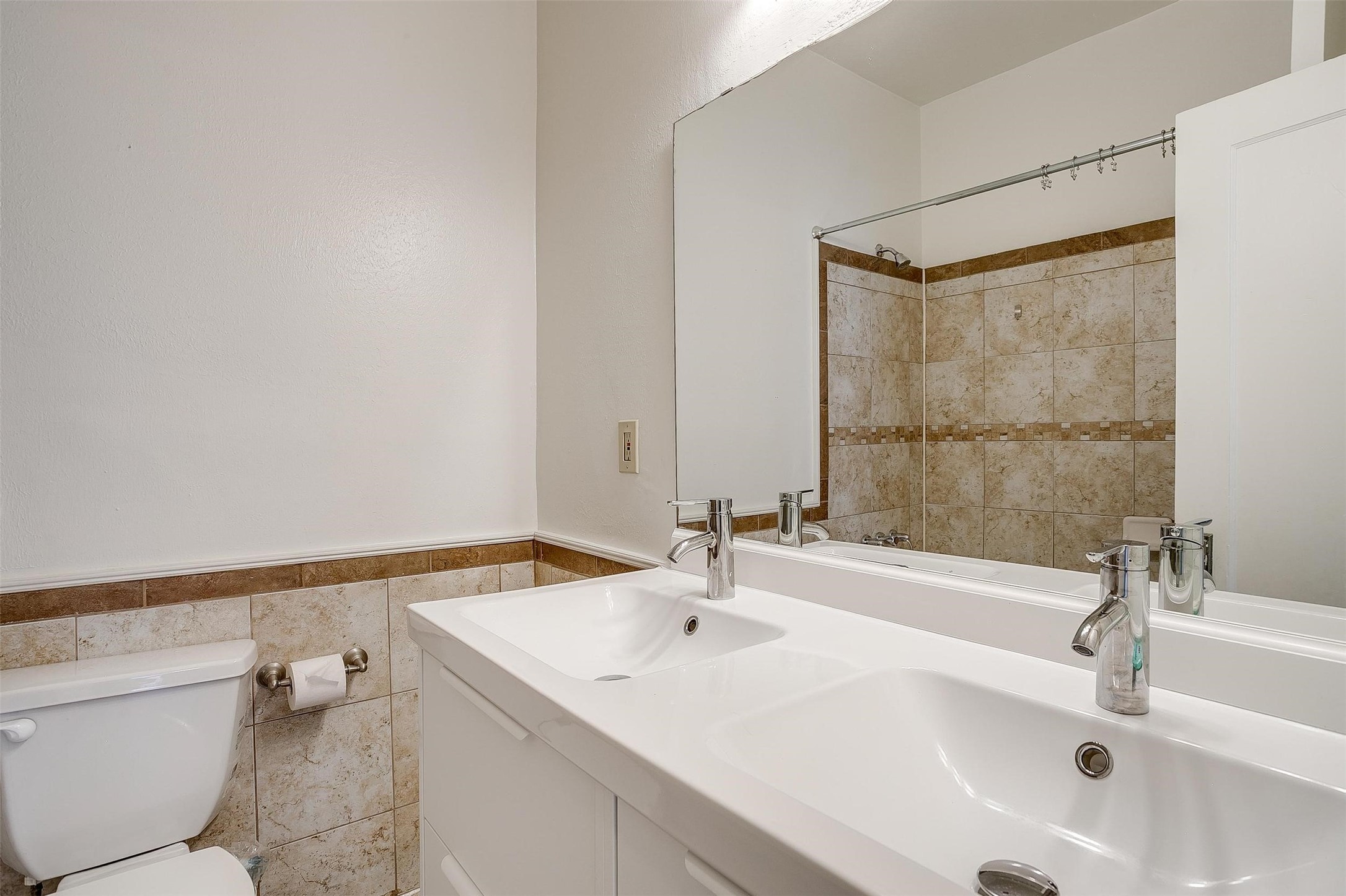 402 N Marlborough Avenue