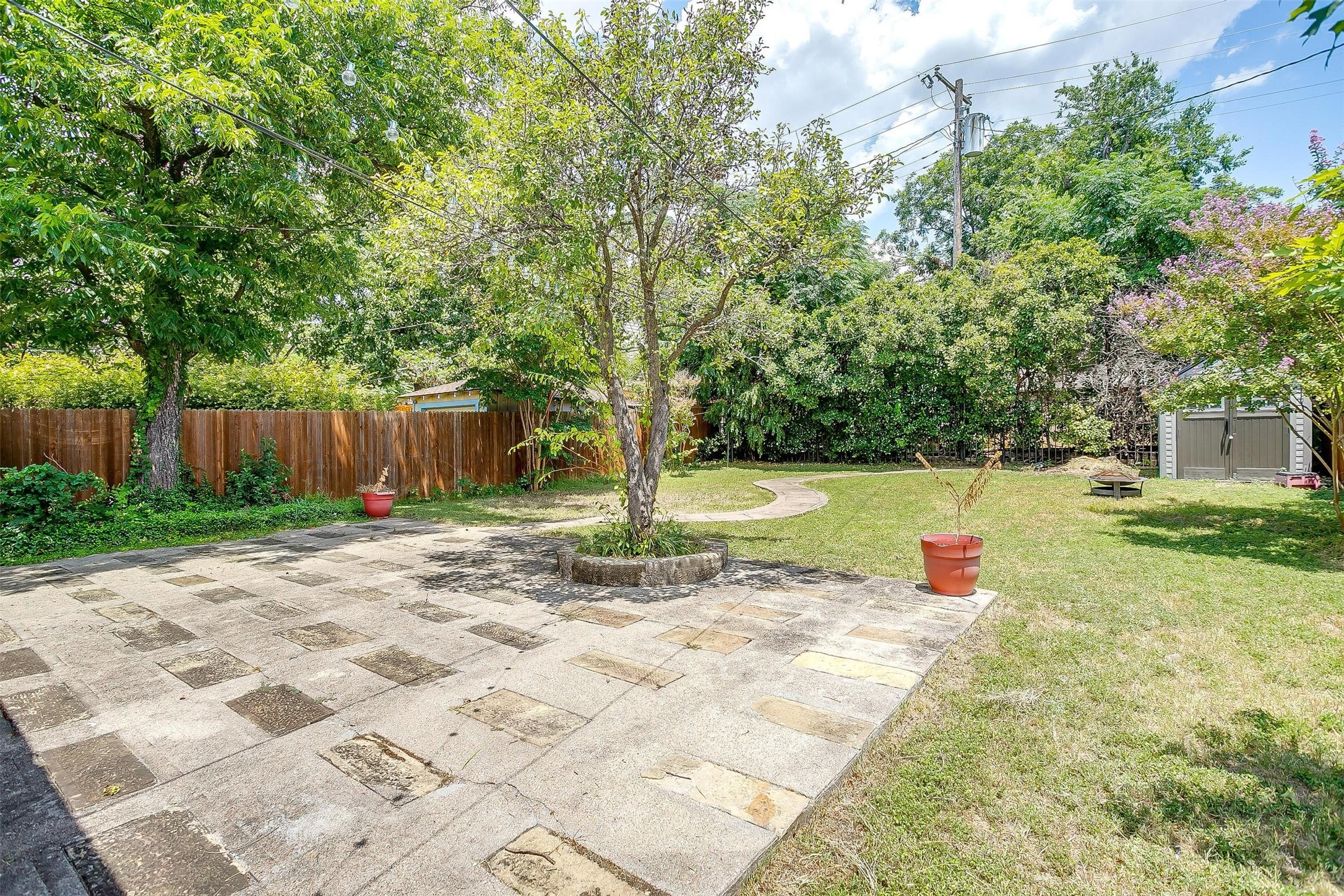 402 N Marlborough Avenue