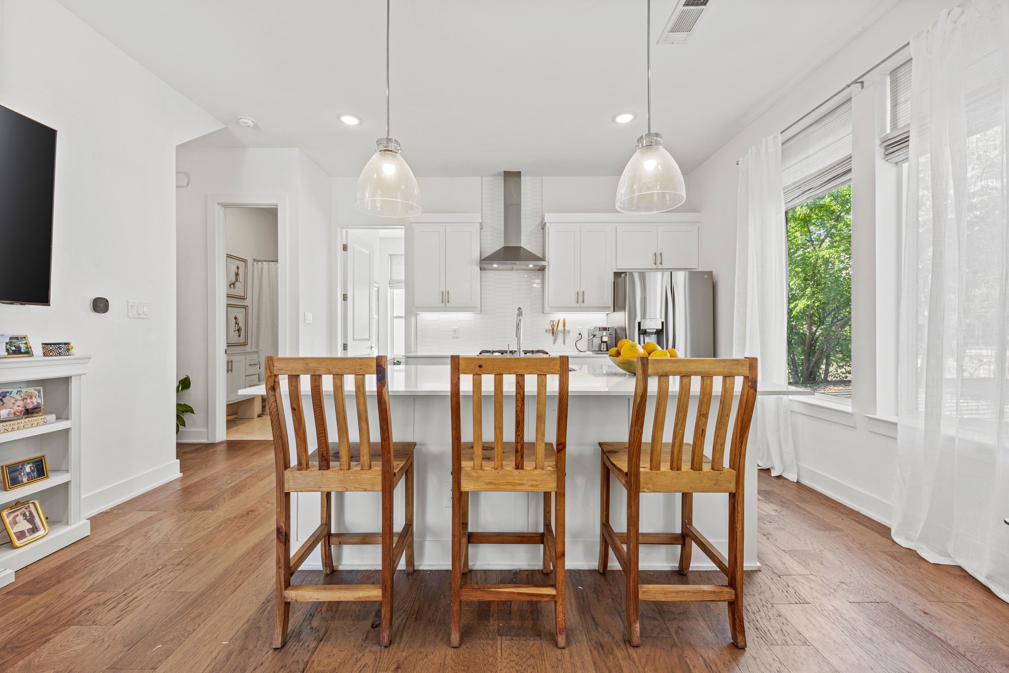 107 E Chester Court