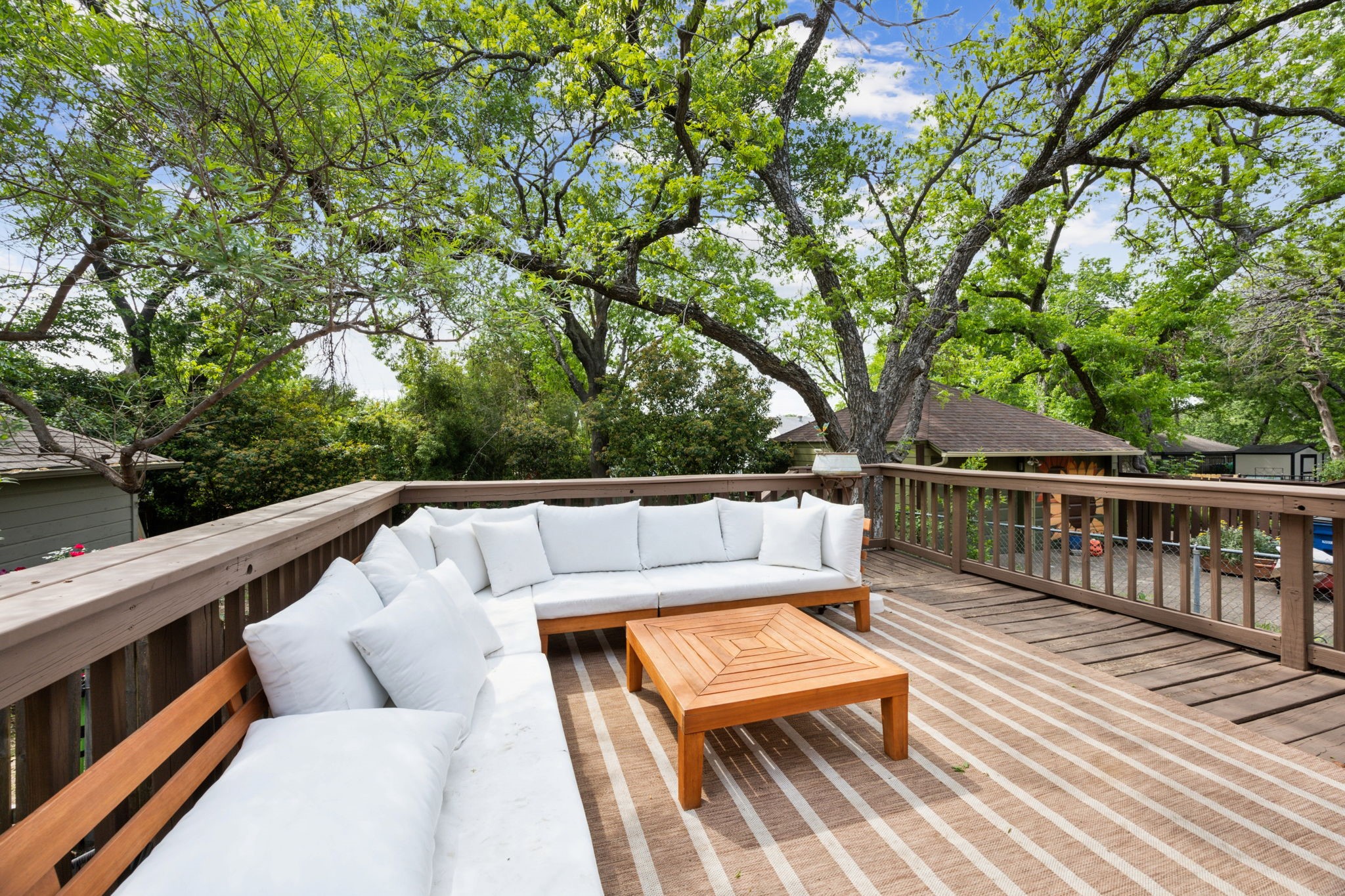 629 Tenna Loma Court