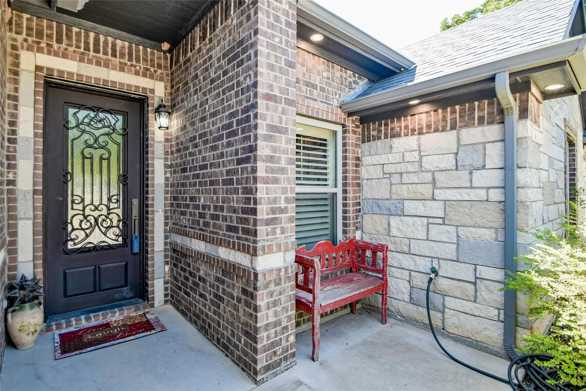 8605 Calviton Court