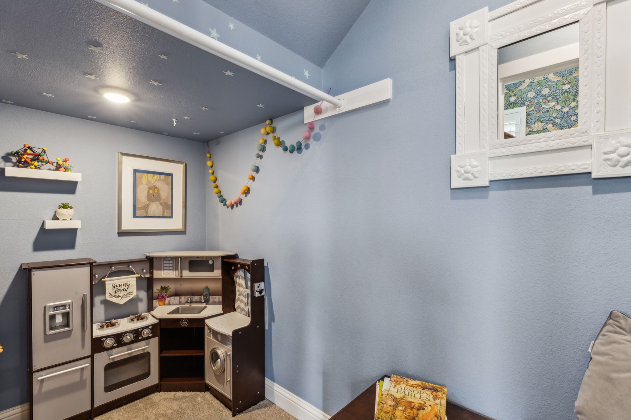 613 Park Place Boulevard