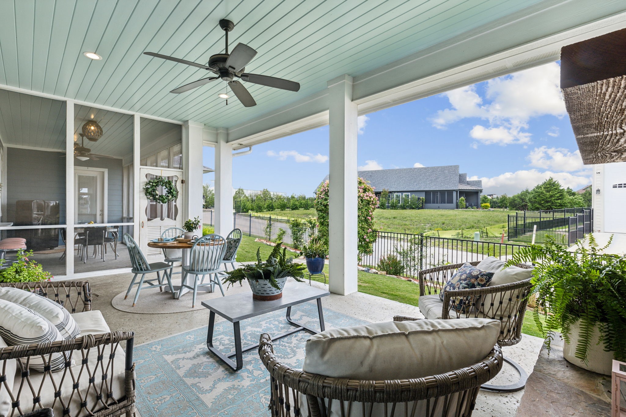 613 Park Place Boulevard