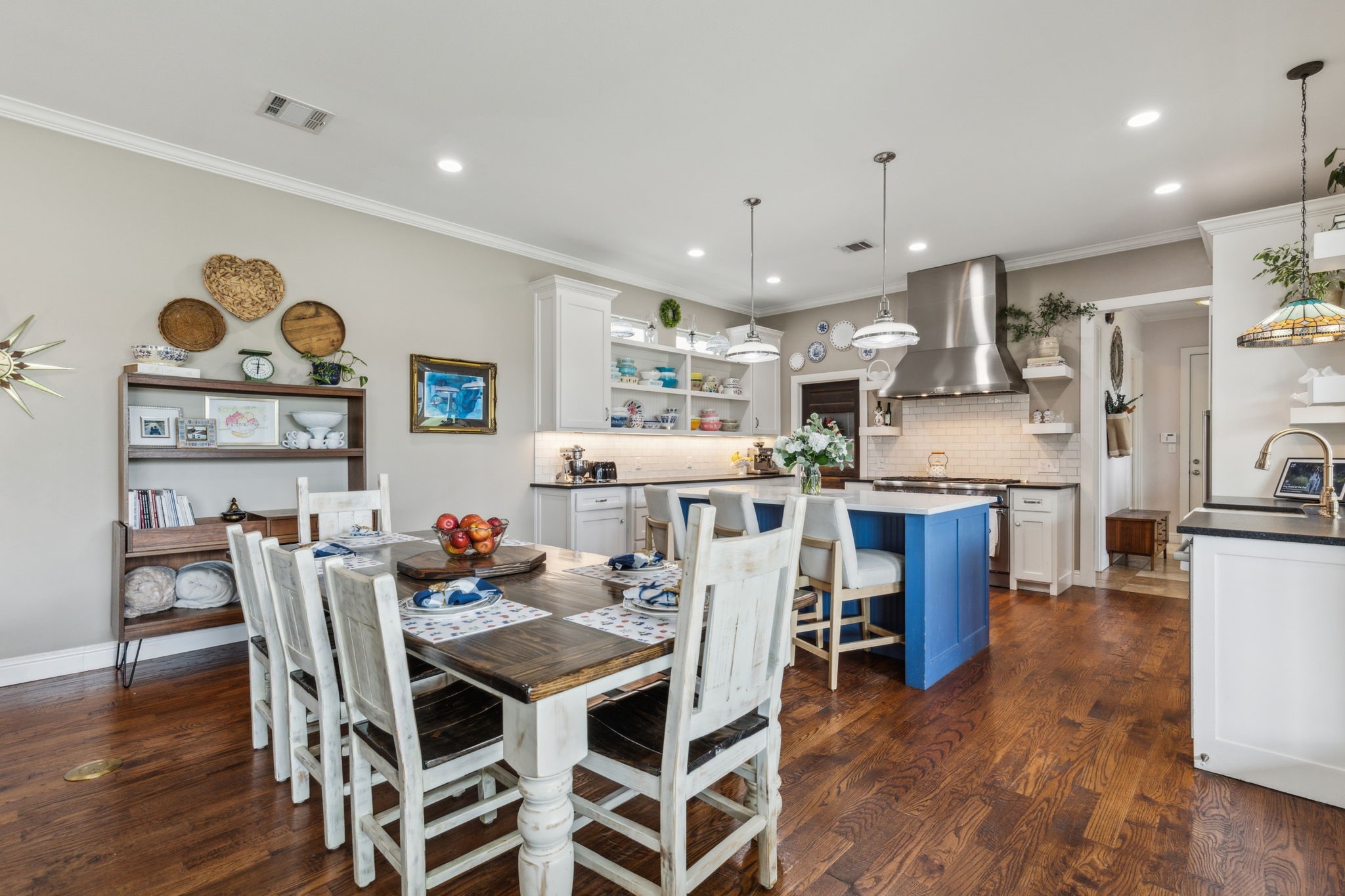 613 Park Place Boulevard