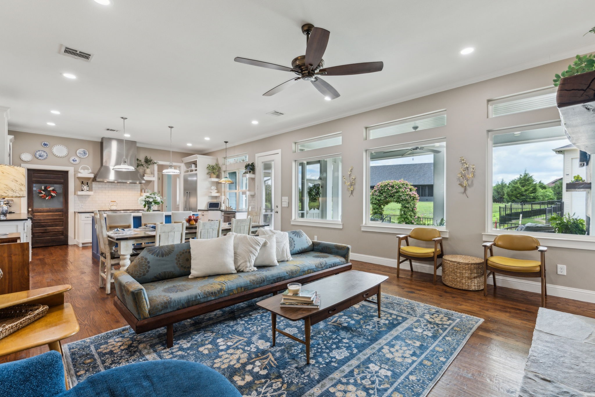 613 Park Place Boulevard