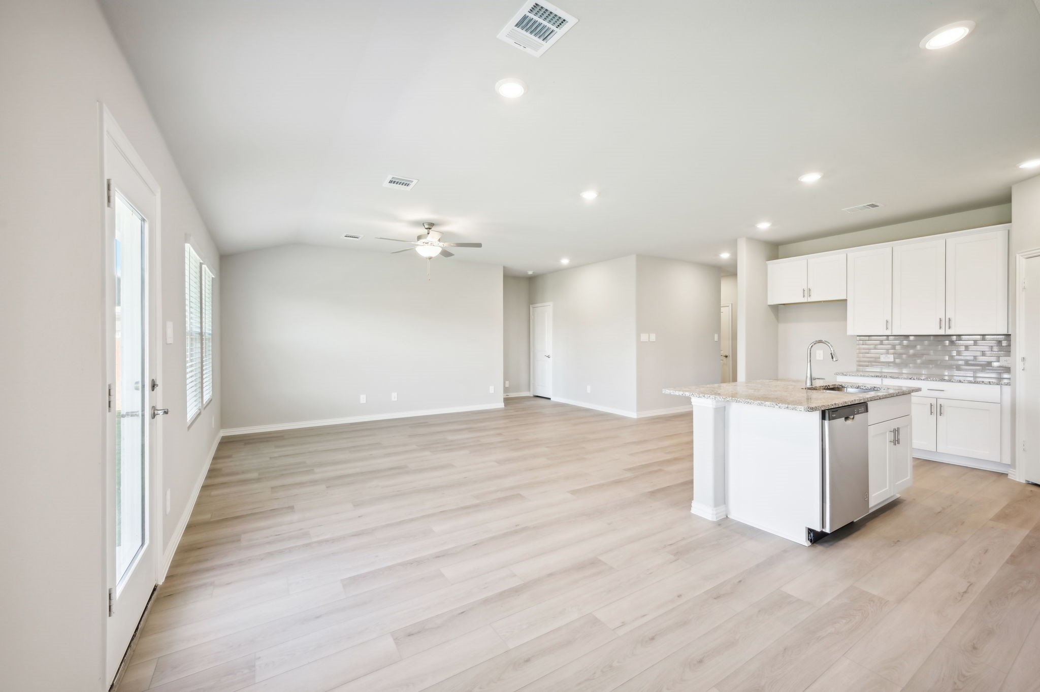 3405 Eagle Mount Drive